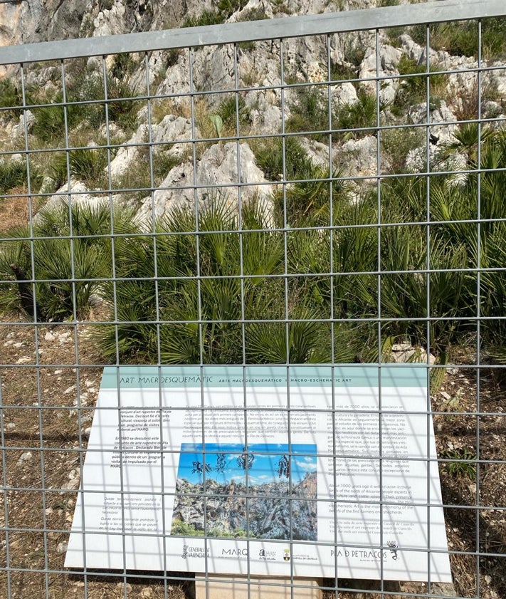 Imagen secundaria 2 - Señaléctica de la ruta de Castell de Castells.