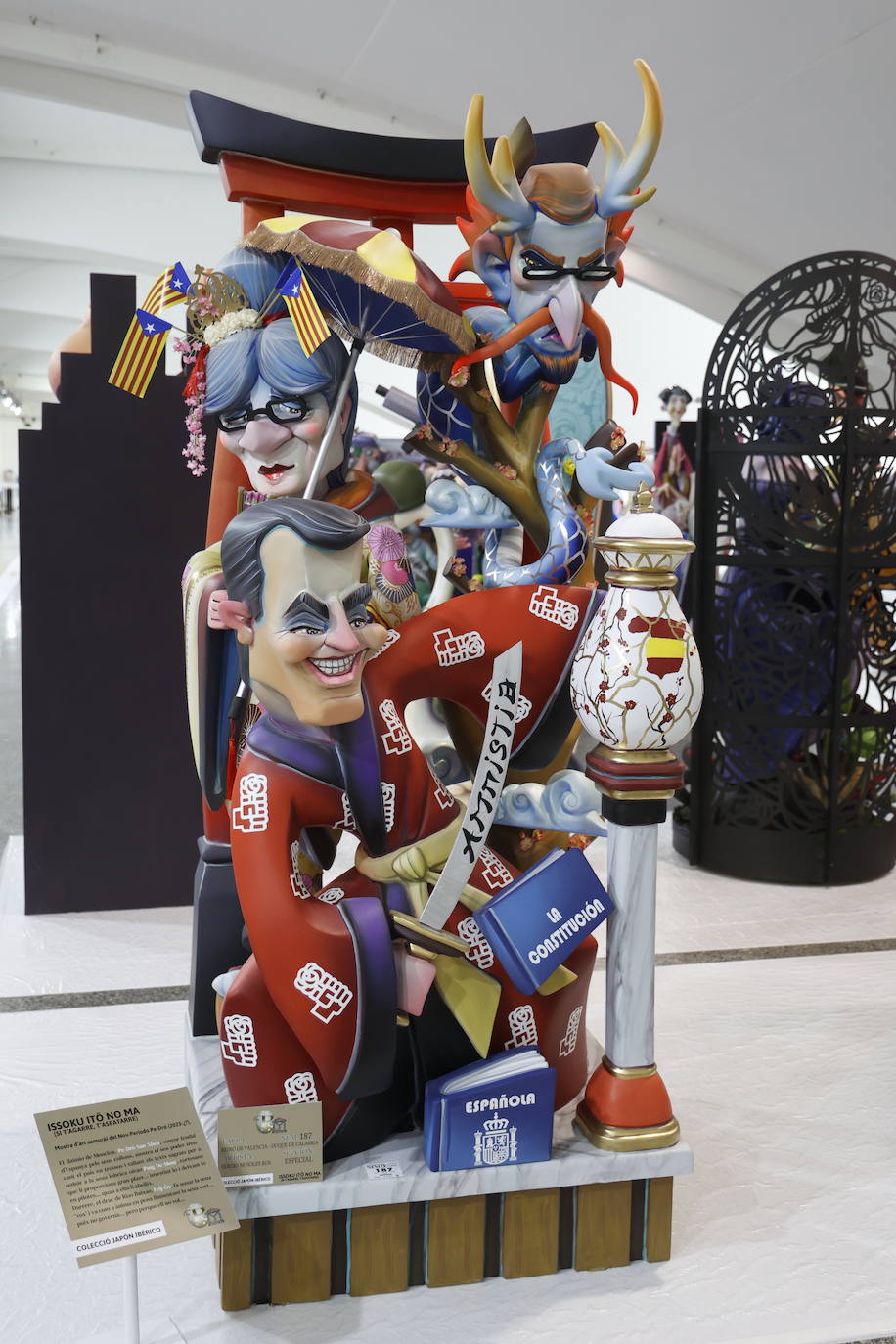 Todas las imágenes de la inauguración de la Exposición del Ninot 2024