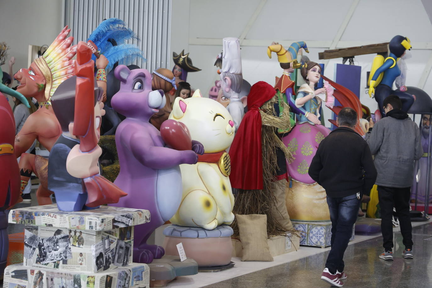 La Exposición del Ninot abre sus puertas al público