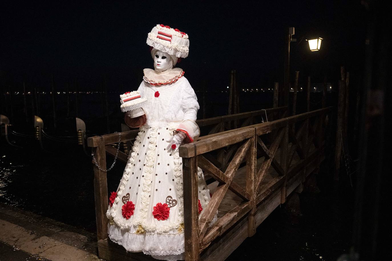 Noche de máscaras en Venecia