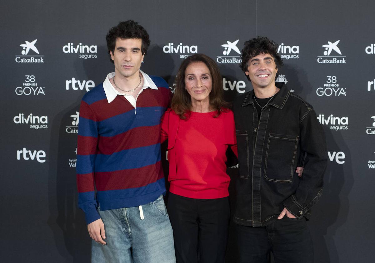 Ana Belén y Javier Calvo y Javier Ambrossi ('Los Javis') presentan los Premios Goya 2024