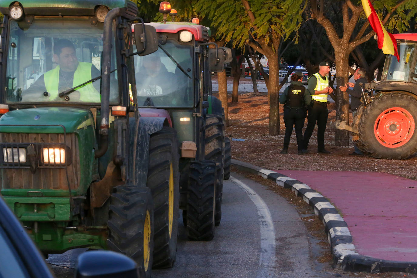 Fotos del tercer día de protestas de los agricultores en Valencia