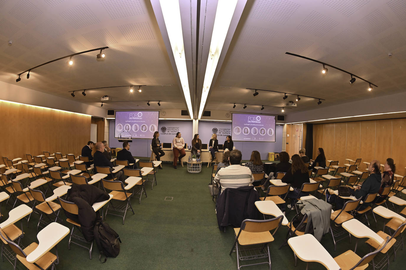 Foro de la Mujer y la Niña en la Ciencia