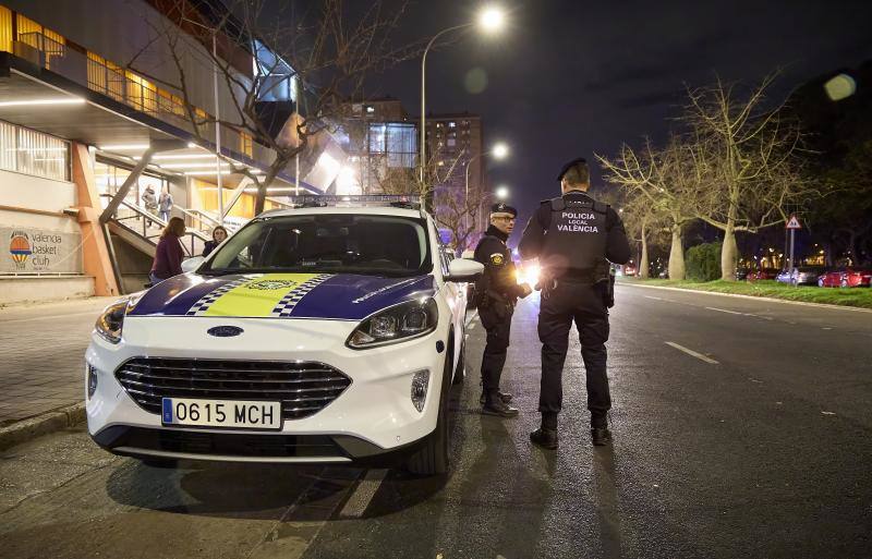 Una noche con la nueva brigada antibotellón