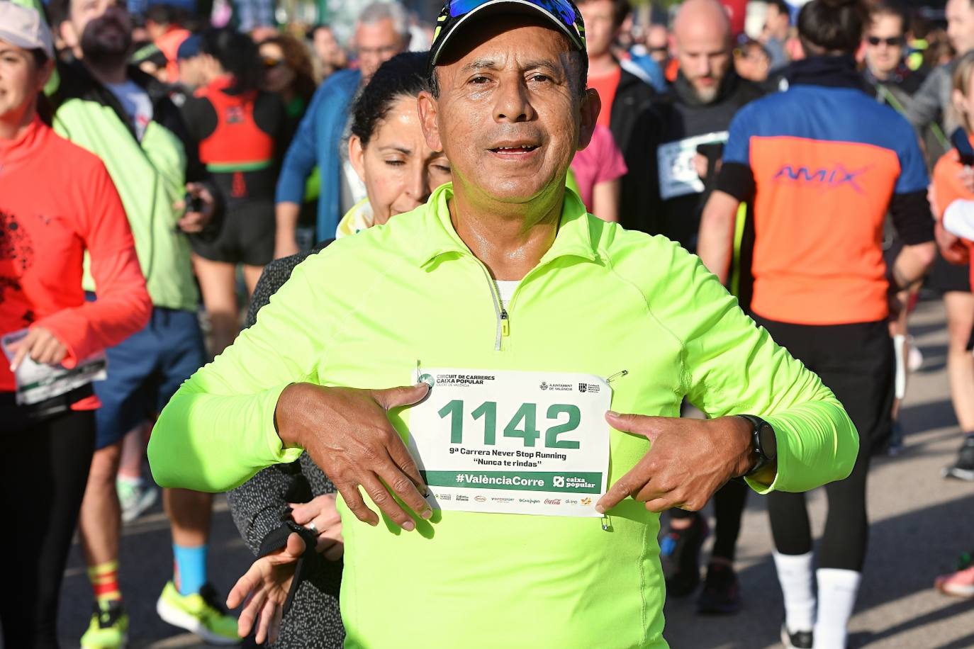 Búscate en la carrera Never Stop Running «Nunca te rindas» de Valencia