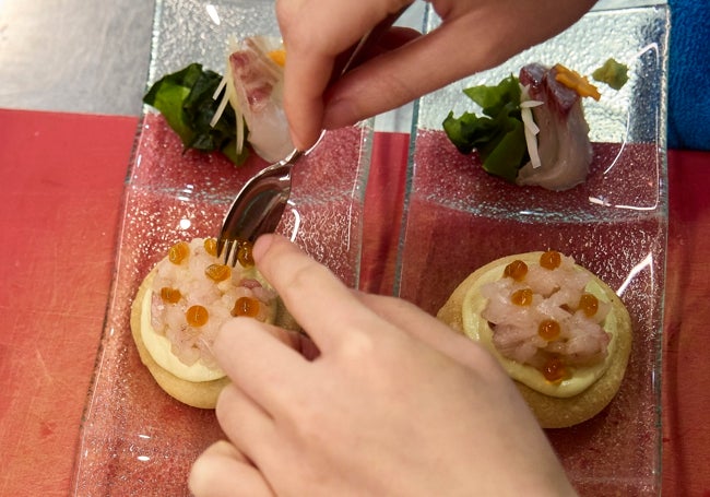 El trío de entrantes preparado para el menú especial del onceavo aniversario de Momiji.