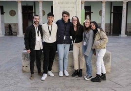 Alumnos integrantes del equipo del IES de Castelló de Rugat.