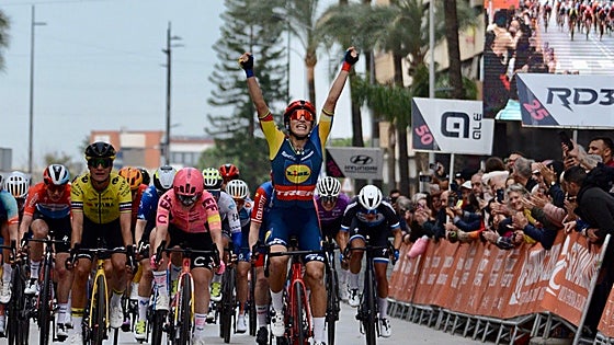 Elisa Balsamo hace historia y suma la cuarta victoria en la Setmana Ciclista