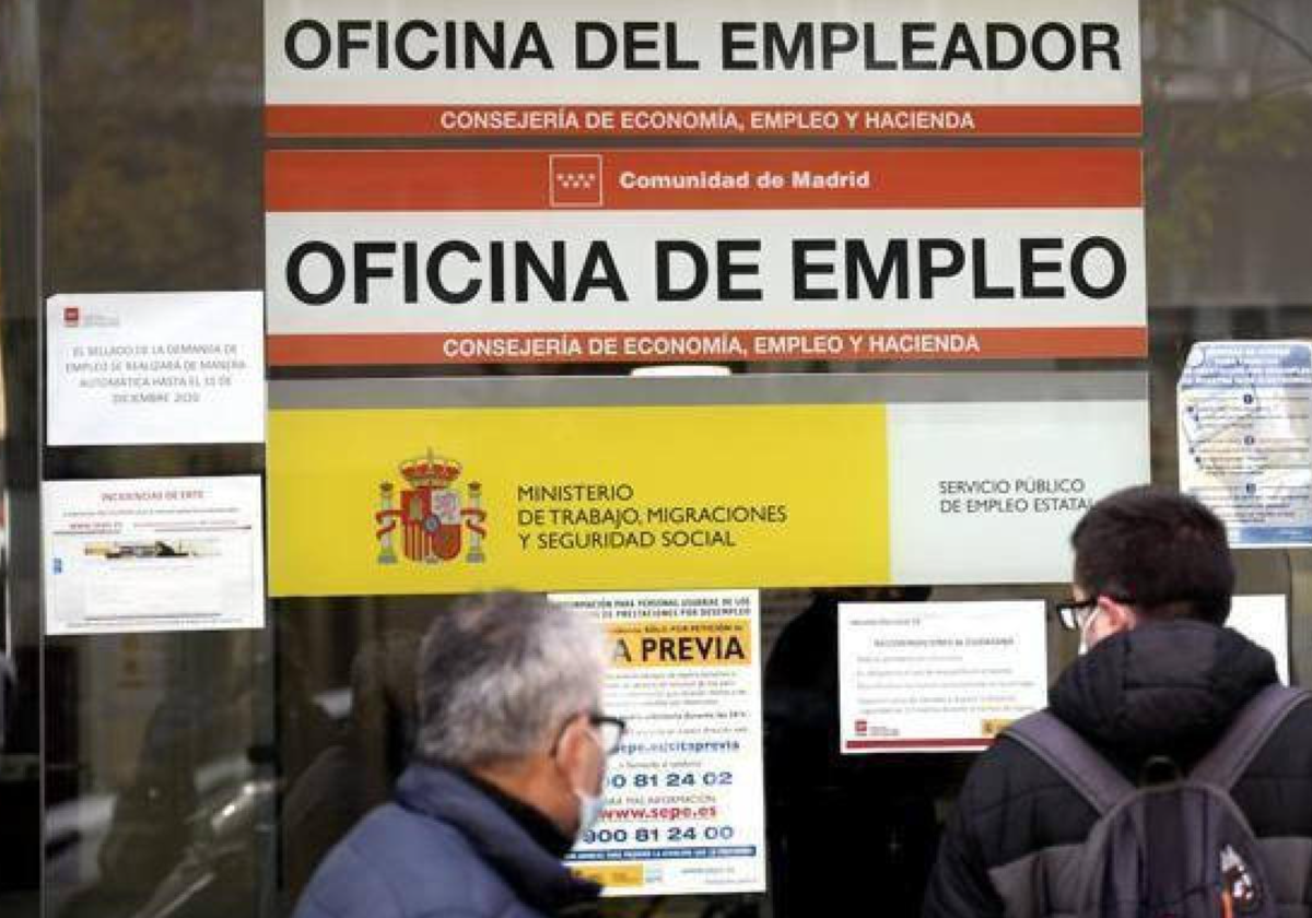 Estas son las personas mayores de 52 años que podrán cobrar un subsidio del SEPE y trabajar a la vez