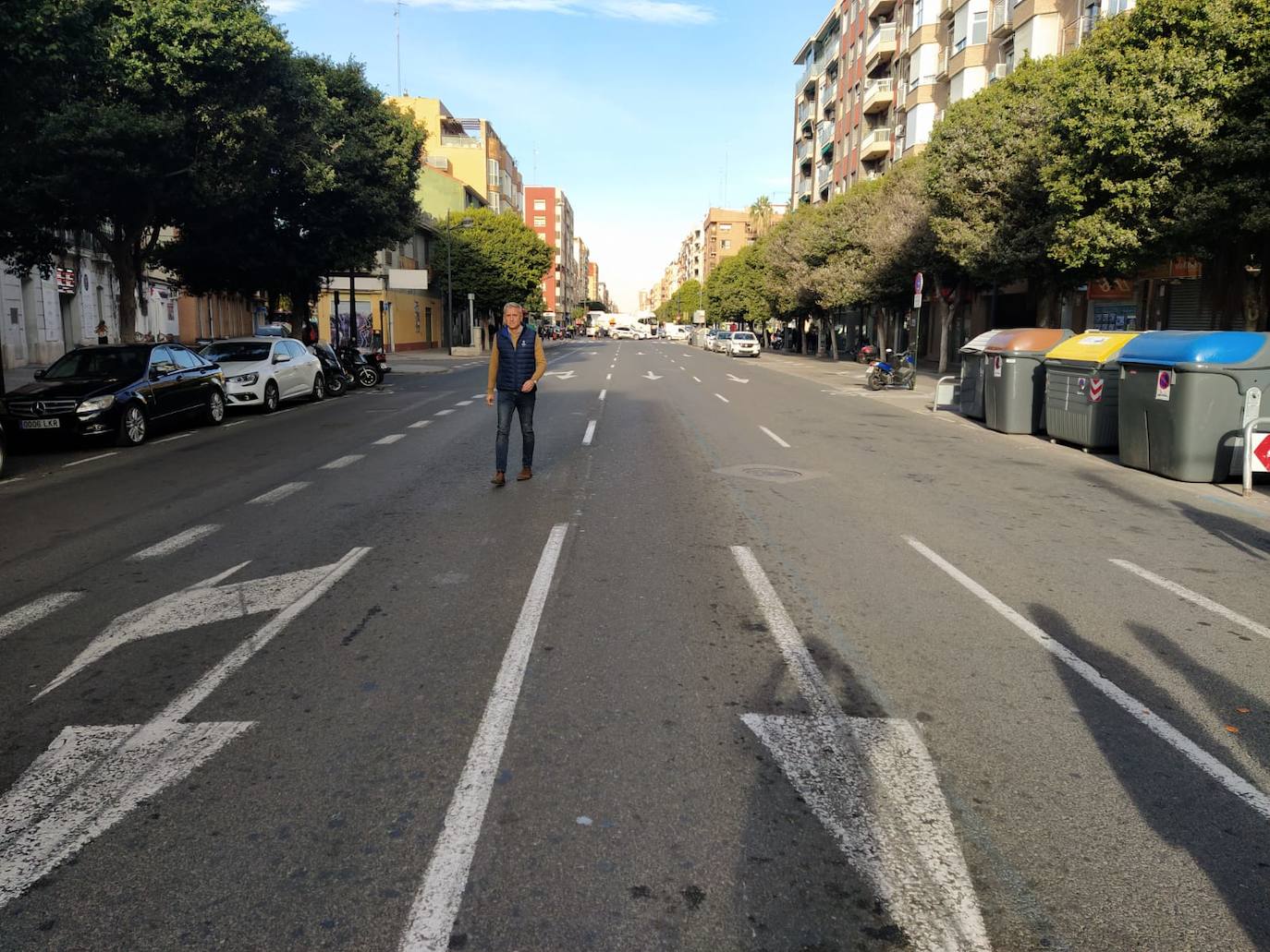 Los tractores colapsan varias carreteras valencianas, en imágenes