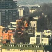 El fuego arrasa dos torres de viviendas en Campanar y deja ya 13 heridos