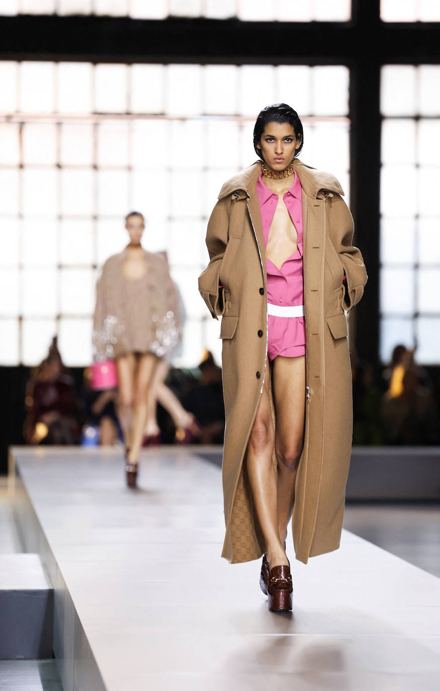 Fotos: el nuevo Gucci deslumbra en la pasarela de Milán