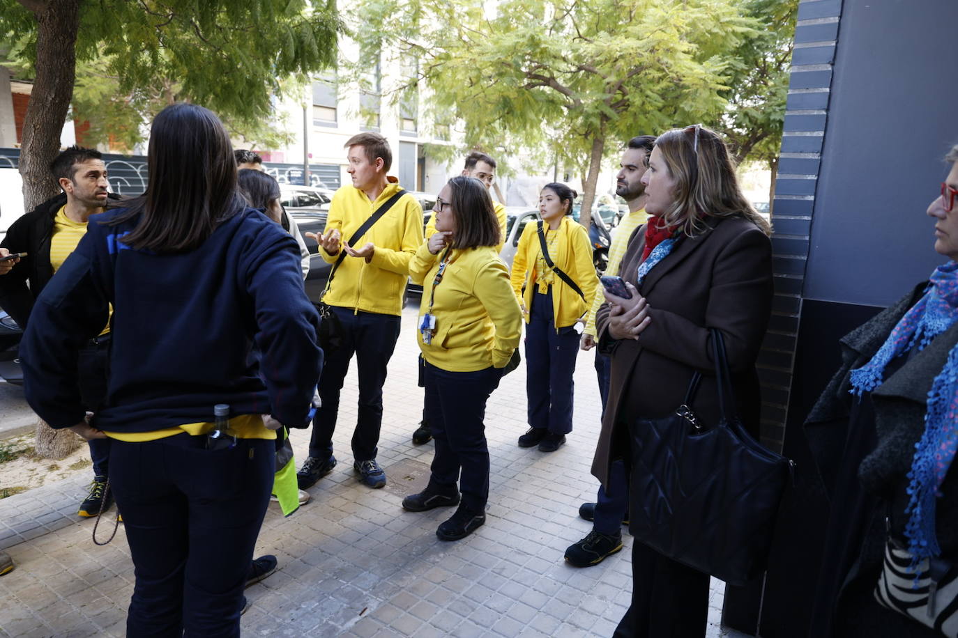 Acondicionan un edificio de nueva construcción en Safranar para realojar a los afectados por el incendio