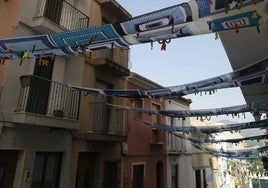 Una de las calles engalanadas en una edición anterior.