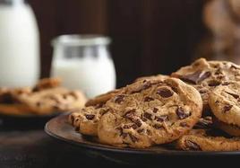 Galletas con chips de chocolate en una imagen de archivo.