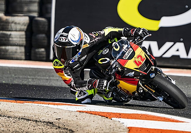 Enzo Zaragoza, en una carrera de la pasada temporada.