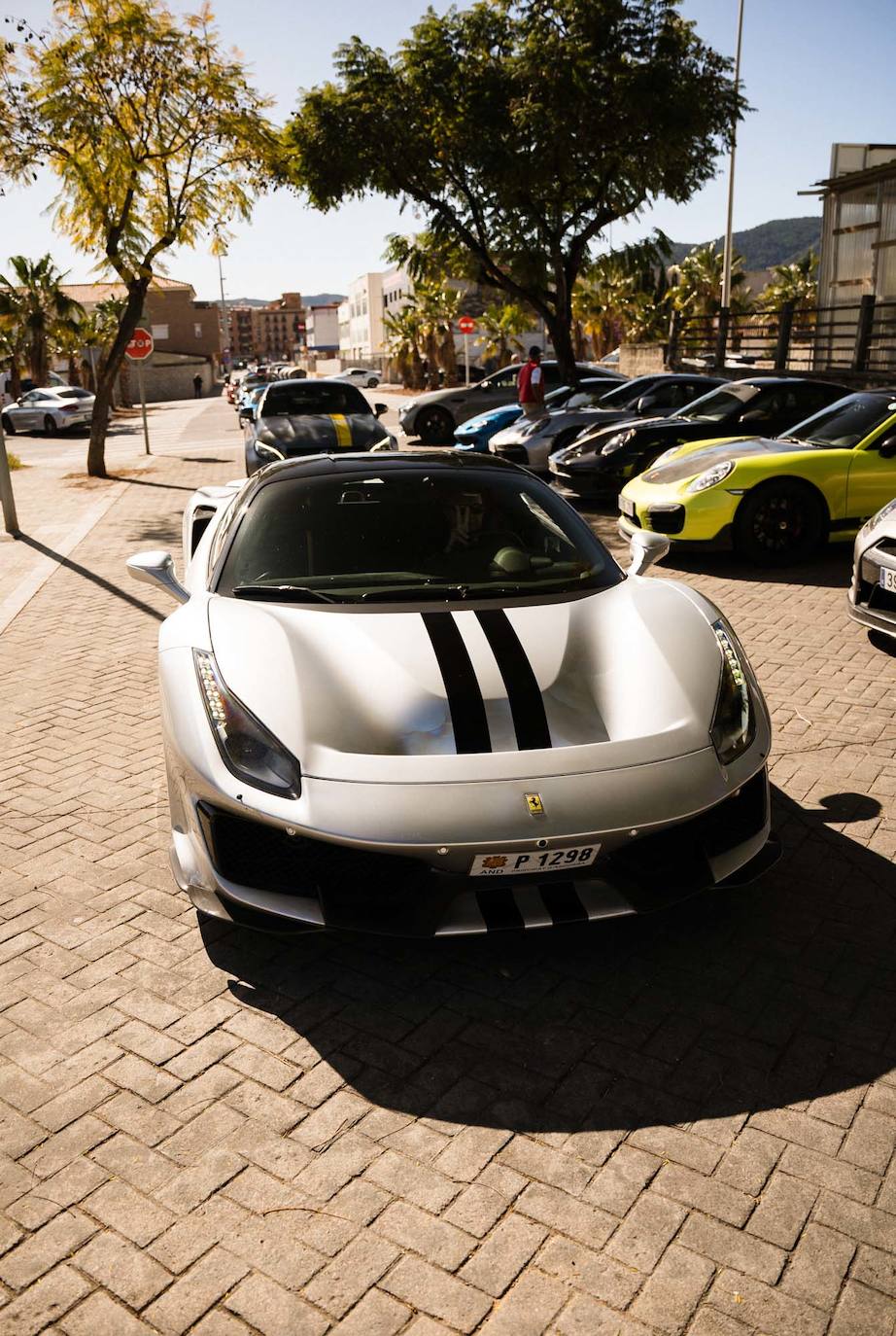 Los coches más exclusivos y deportivos, en la ruta de 6to6 en Valencia