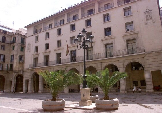 La Audiencia Provincial de Alicante.