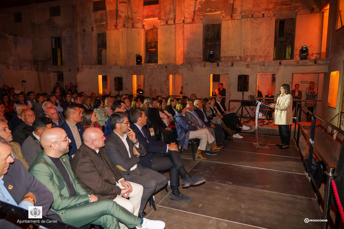 Carlet convertirá su centenario Teatro El Siglo en un espacio polivalente