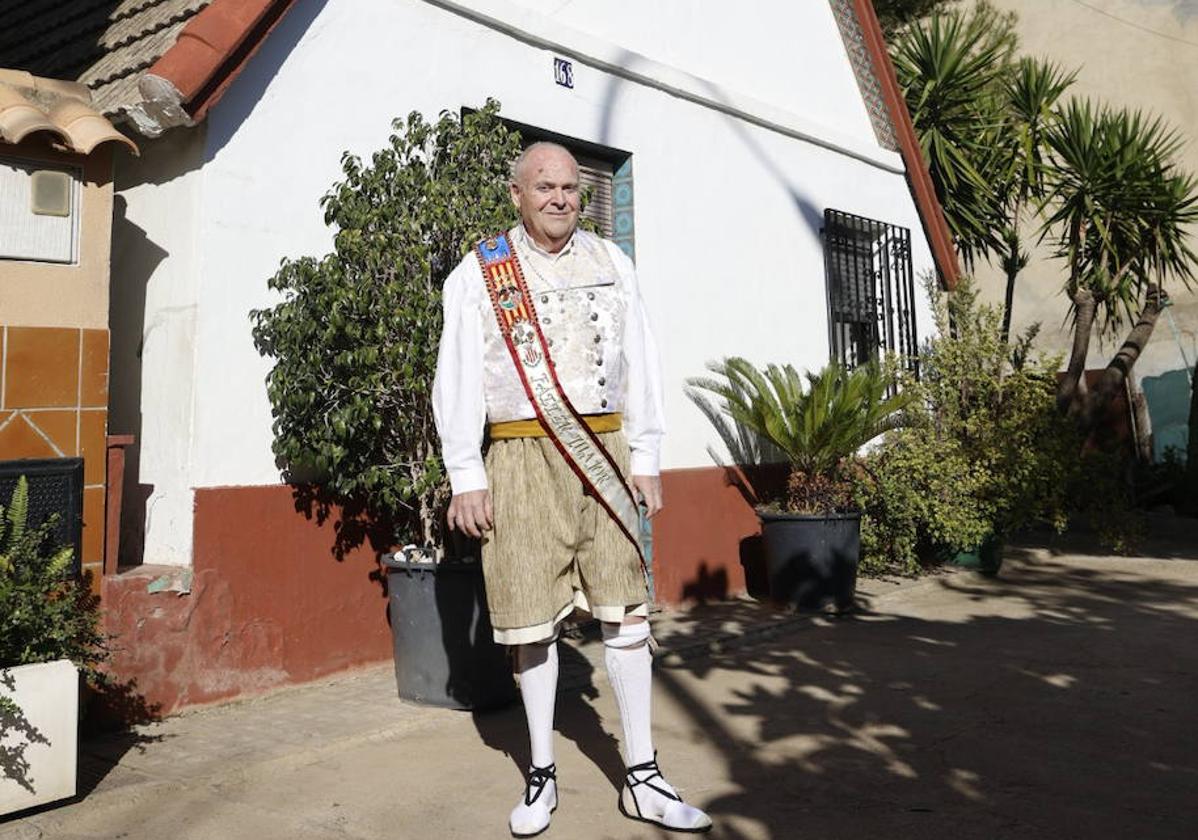 Fotos de Teodoro Montolio, fallero mayor de la falla La Punta