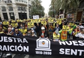 Arranque de la manifestación promovida por Libertad VCF.