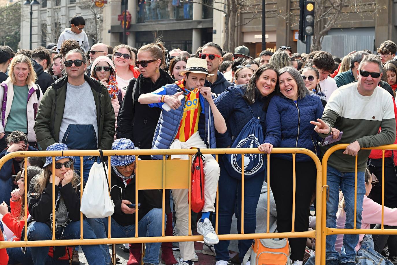 Búscate en la mascletà de este sábado 2 de marzo