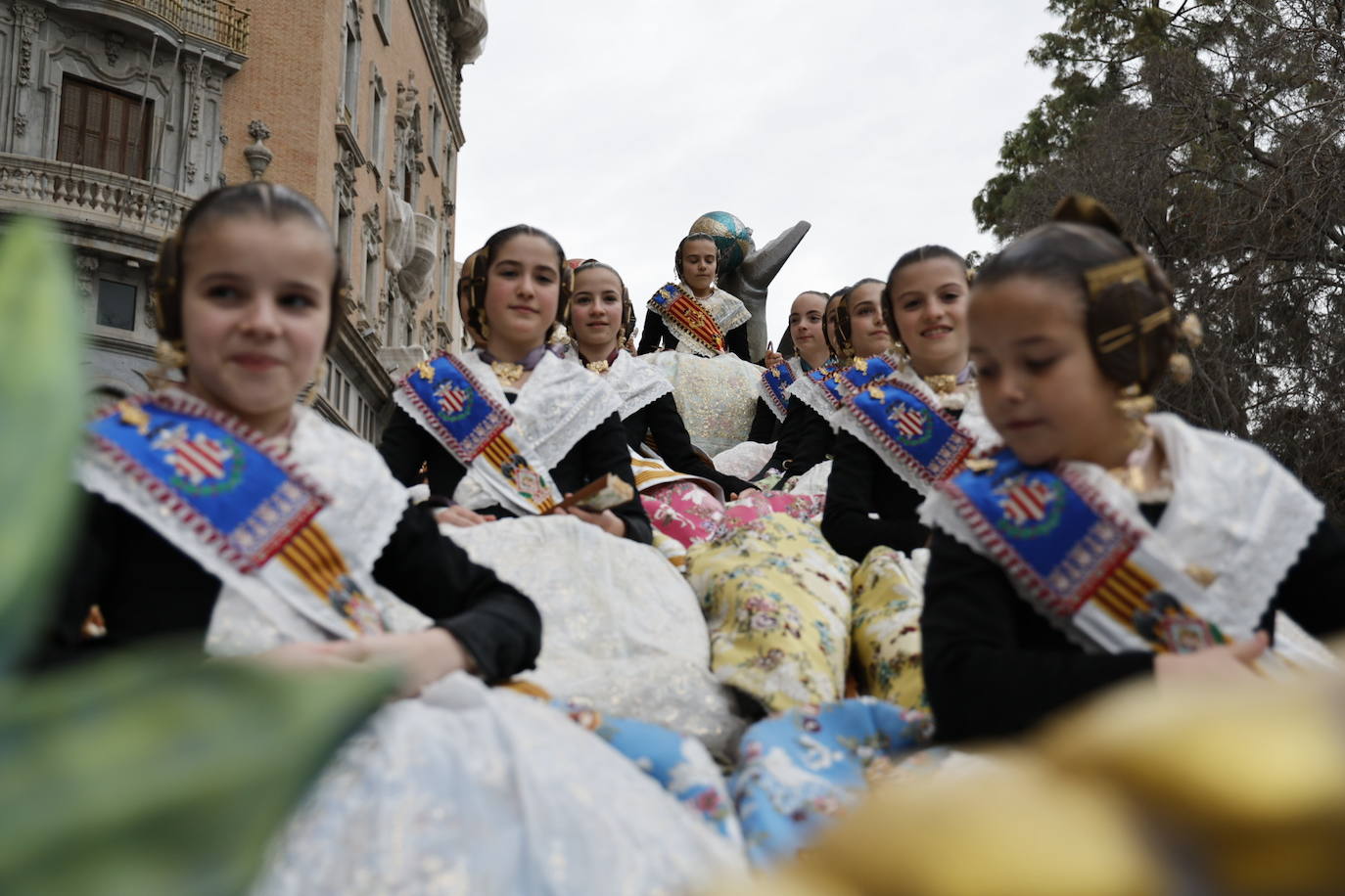 Así ha sido la Cabalgata del Ninot 2024