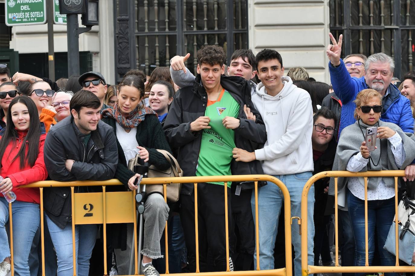 Búscate en la mascletà del lunes 4 de marzo de 2024