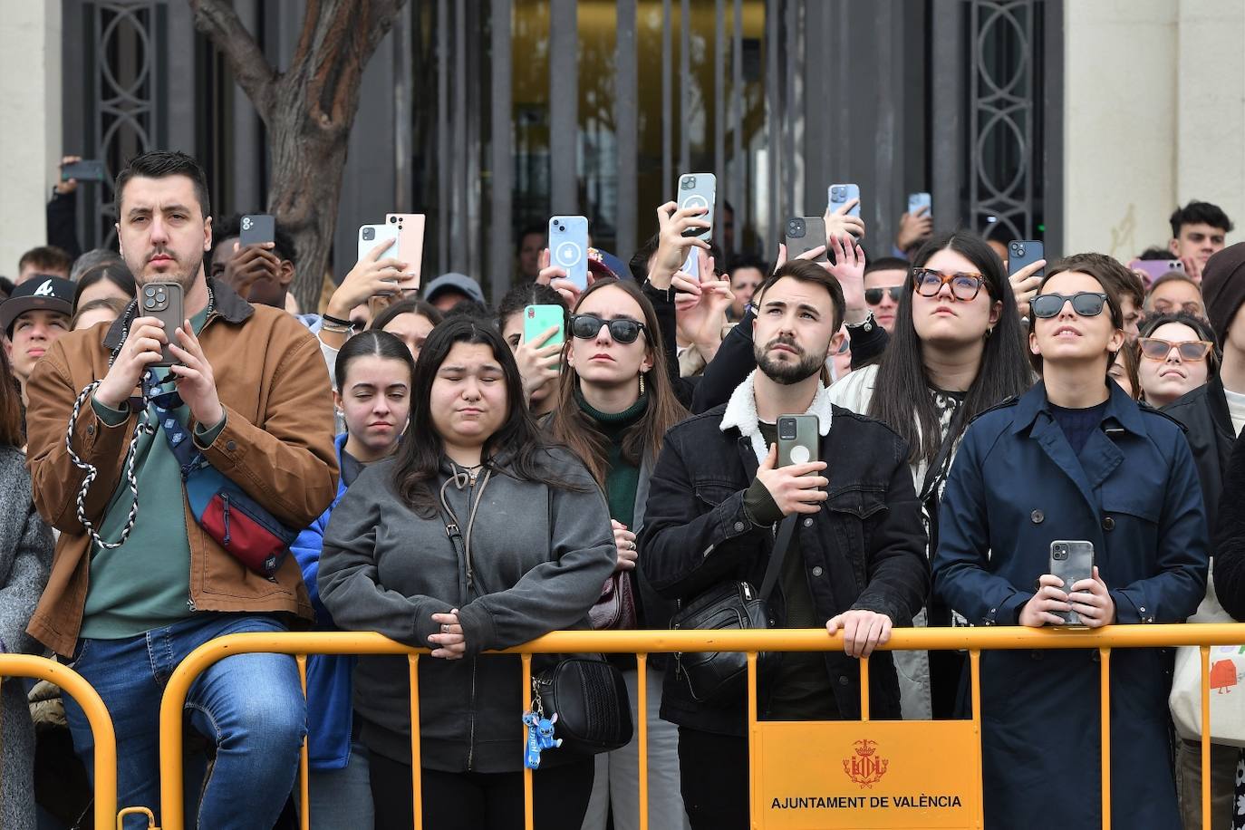 Búscate en la mascletà del lunes 4 de marzo de 2024