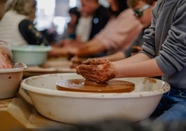 Más de mil alumnos visitan Potries y conocen su tradición alfarera