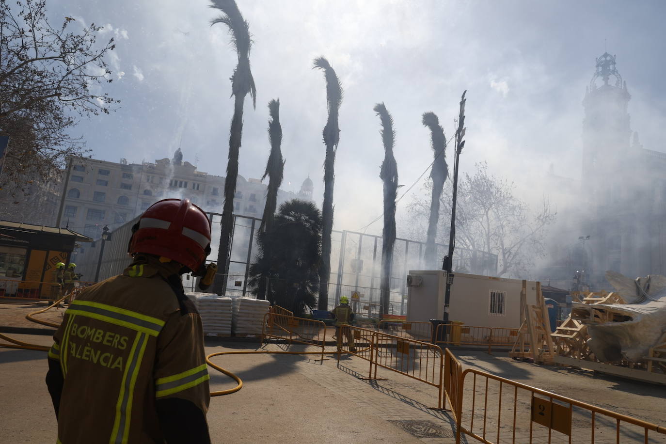 Fotos de la mascletà del 5 de marzo en las Fallas 2024