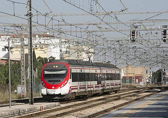 Lineas C1 y C2 de Cercanias en una imagen de archivo.