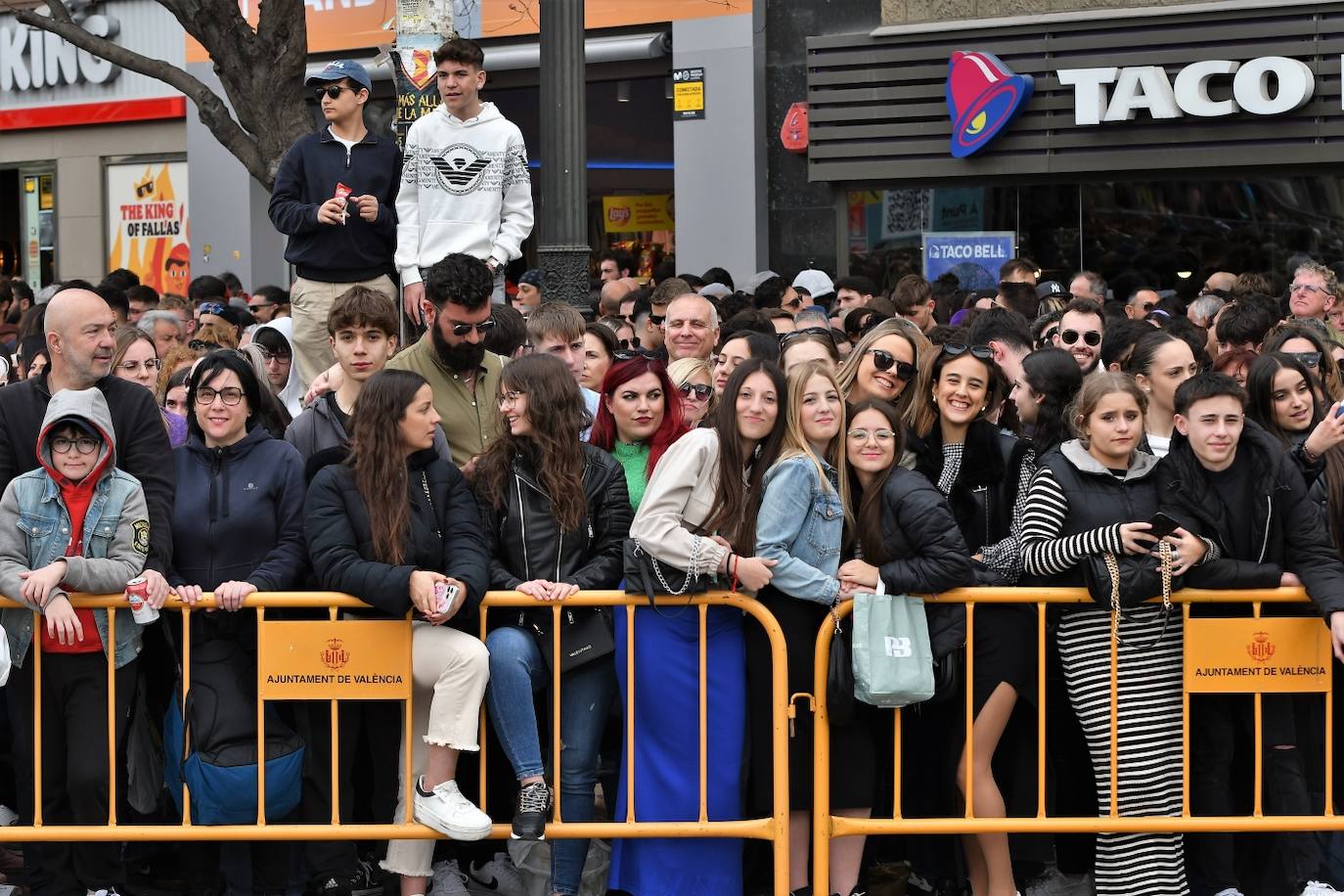 Búscate en la mascletà de este viernes 8 de marzo