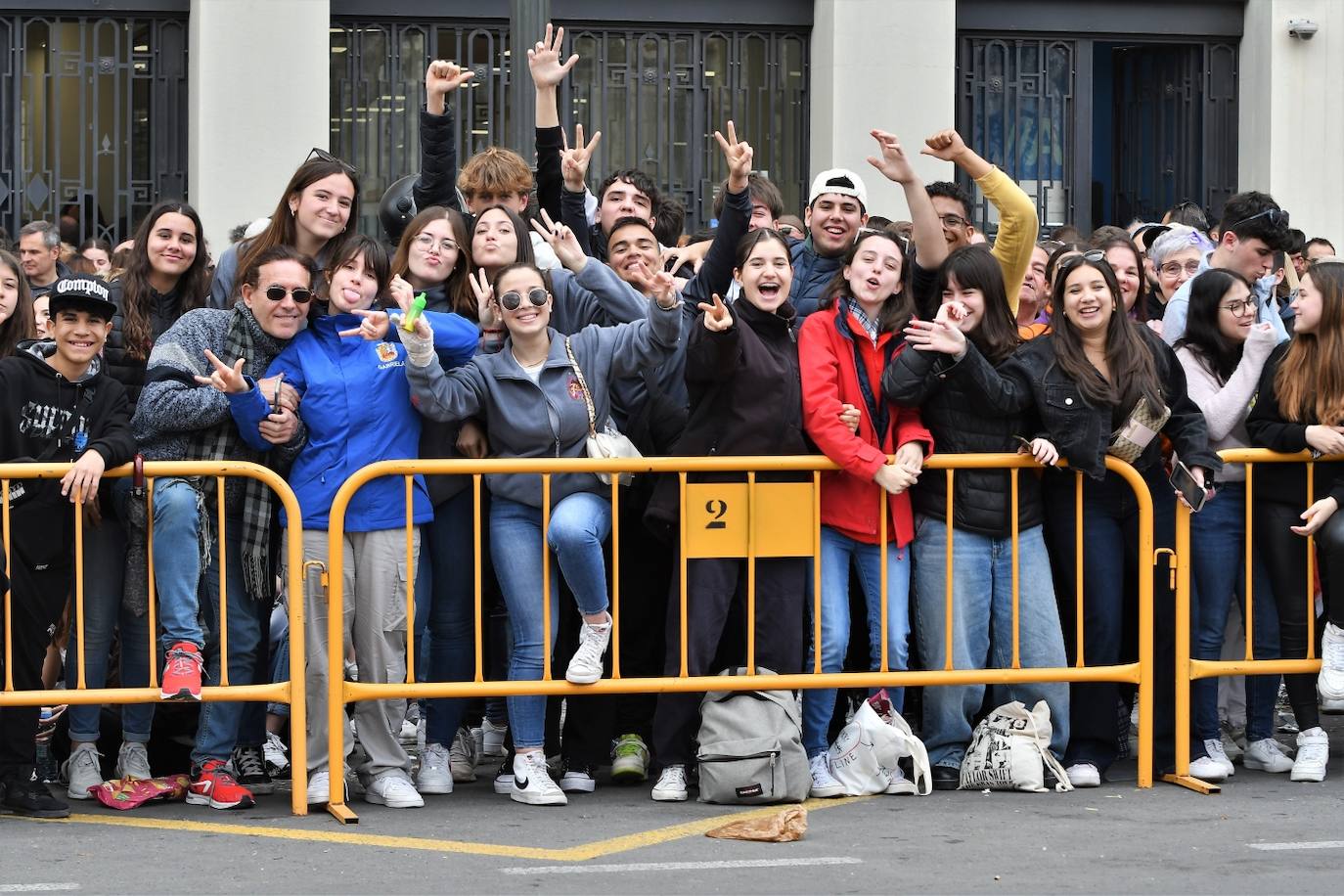 Búscate en la mascletà de este viernes 8 de marzo