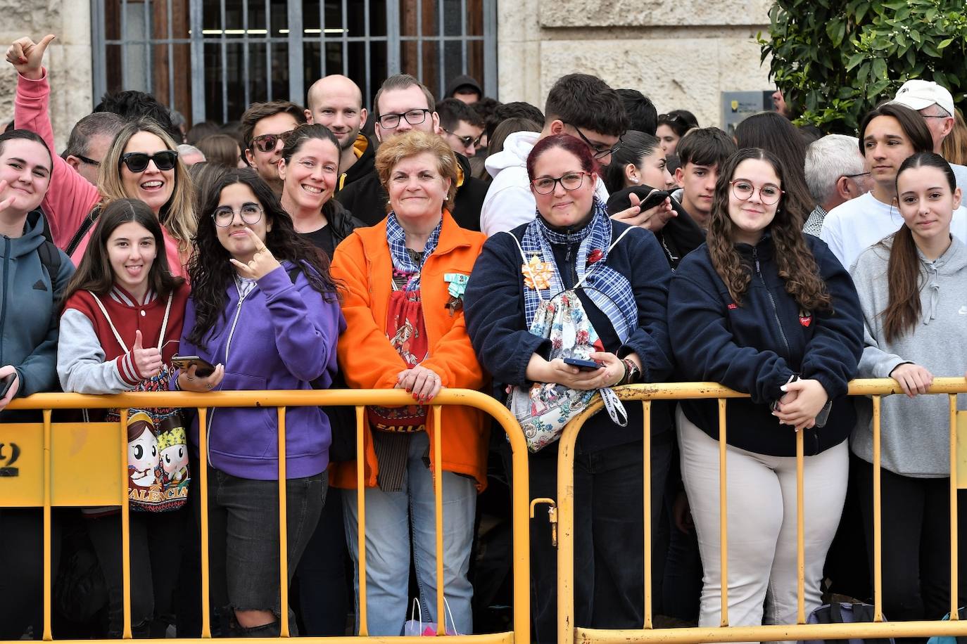 Búscate en la mascletà de este viernes 8 de marzo