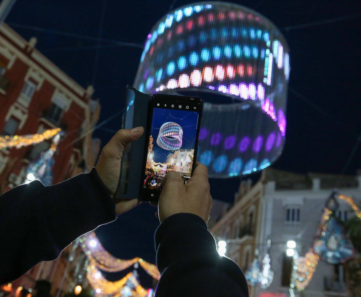 Cuba-Puerto Rico reina en las luces de las Fallas 2024