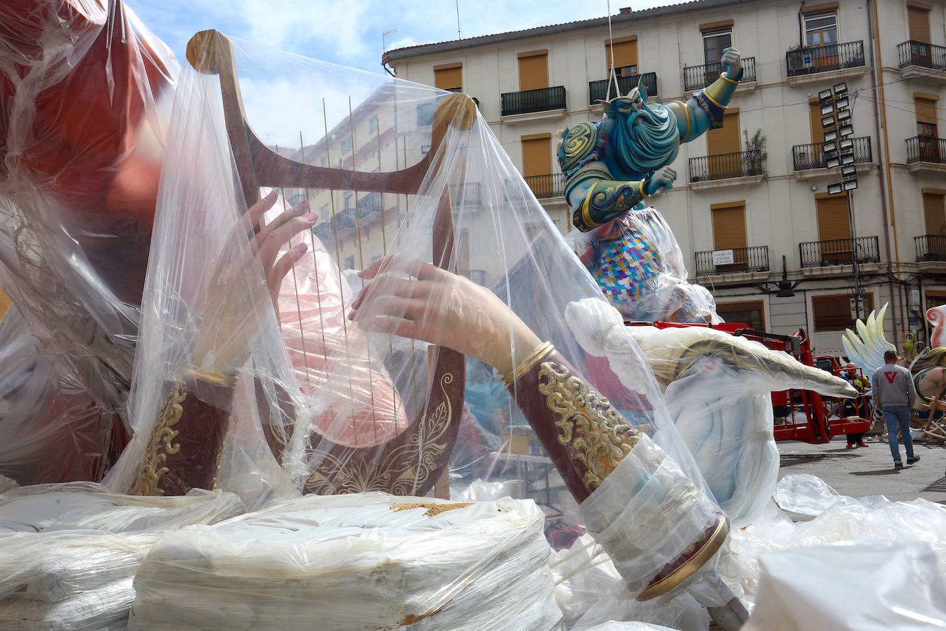 Comienza la plantà de las Fallas 2024