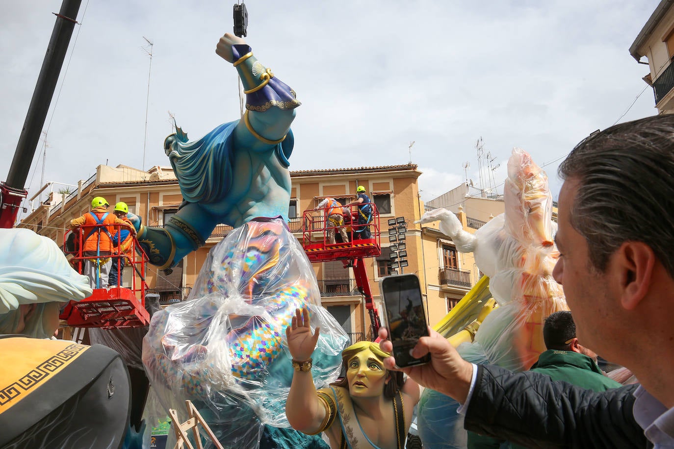 Comienza la plantà de las Fallas 2024