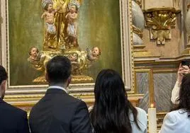 La influencer valenciana Inma Cebreiro bautiza su hijo en la Iglesia de San Esteban.
