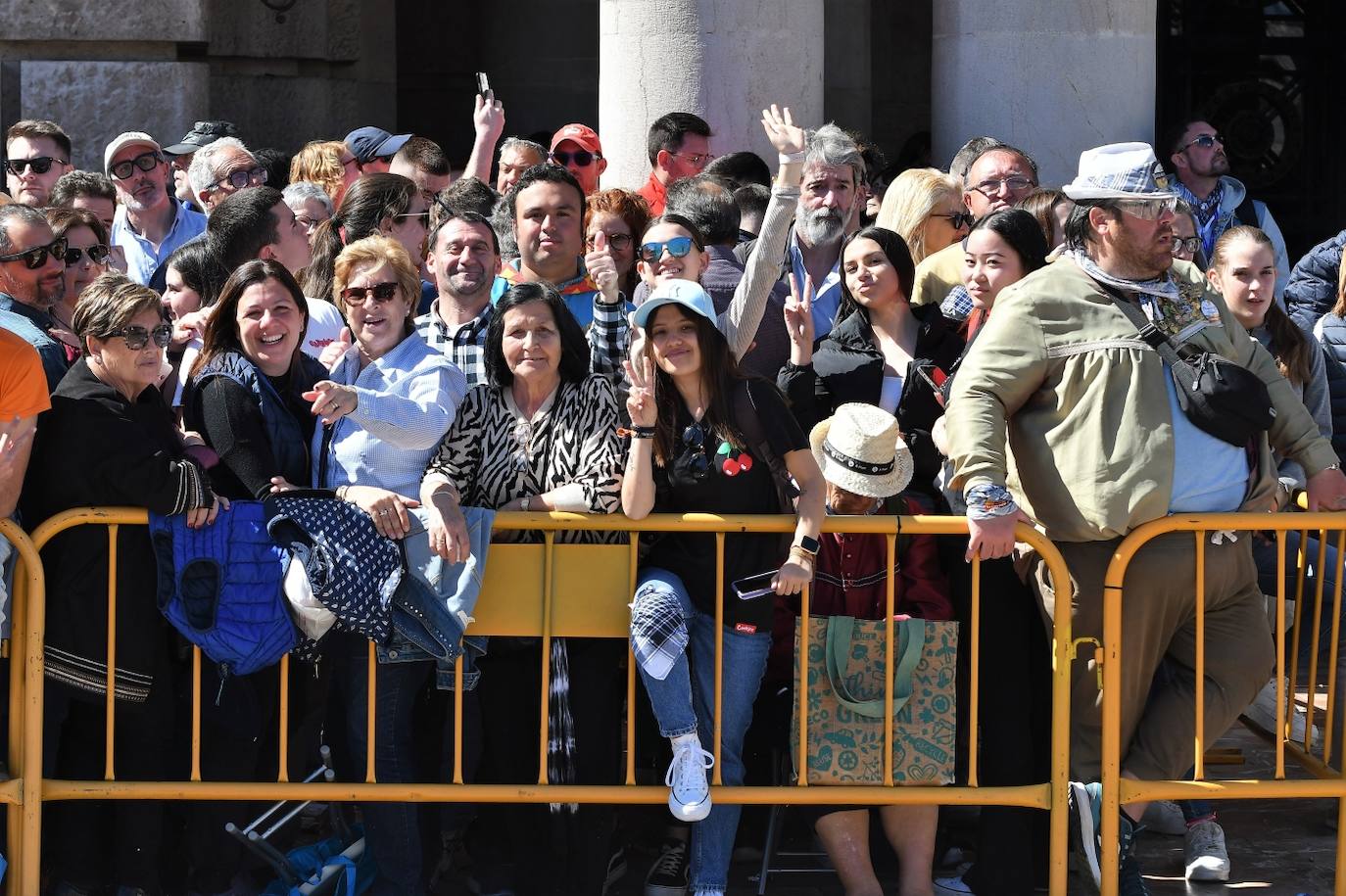 Búscate en la mascletà de hoy martes 12 de marzo