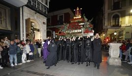Una procesión durante un Jueves Santo.