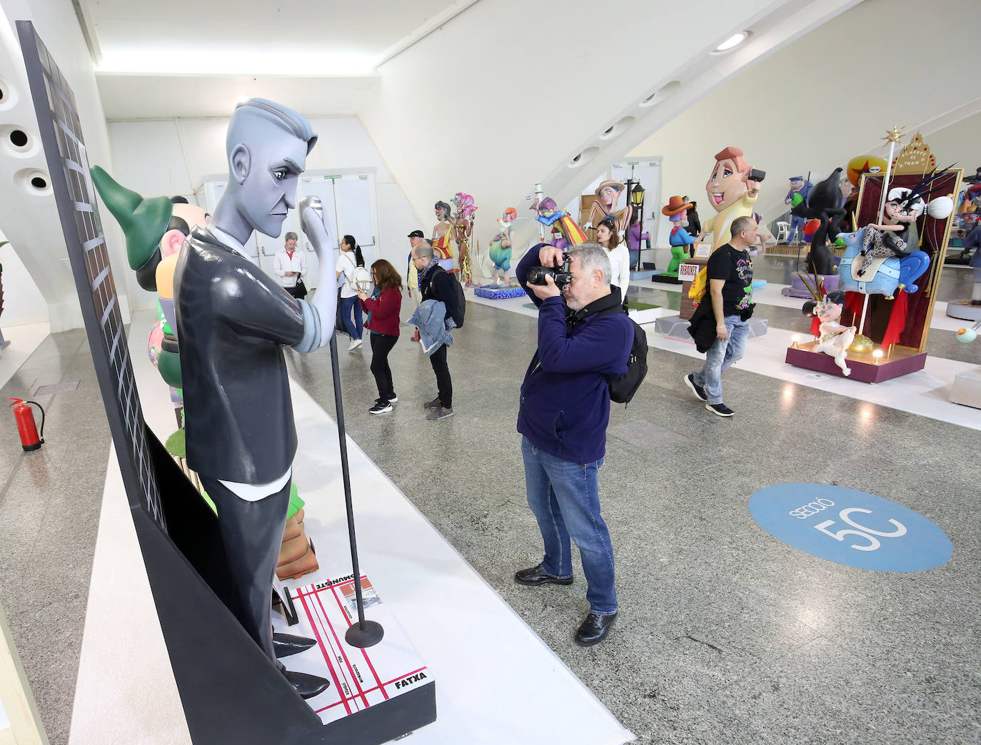 Un recorrido por la Exposición del Ninot