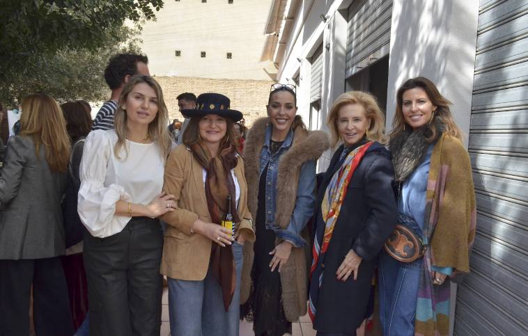 Elena Melendez, Ángela Pla, Mónica Duart, Mayren Beneyto y 