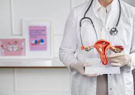 Doctor Víctor Martín: «Solo el 20% de los cánceres de ovario se diagnostican en etapas tempranas»
