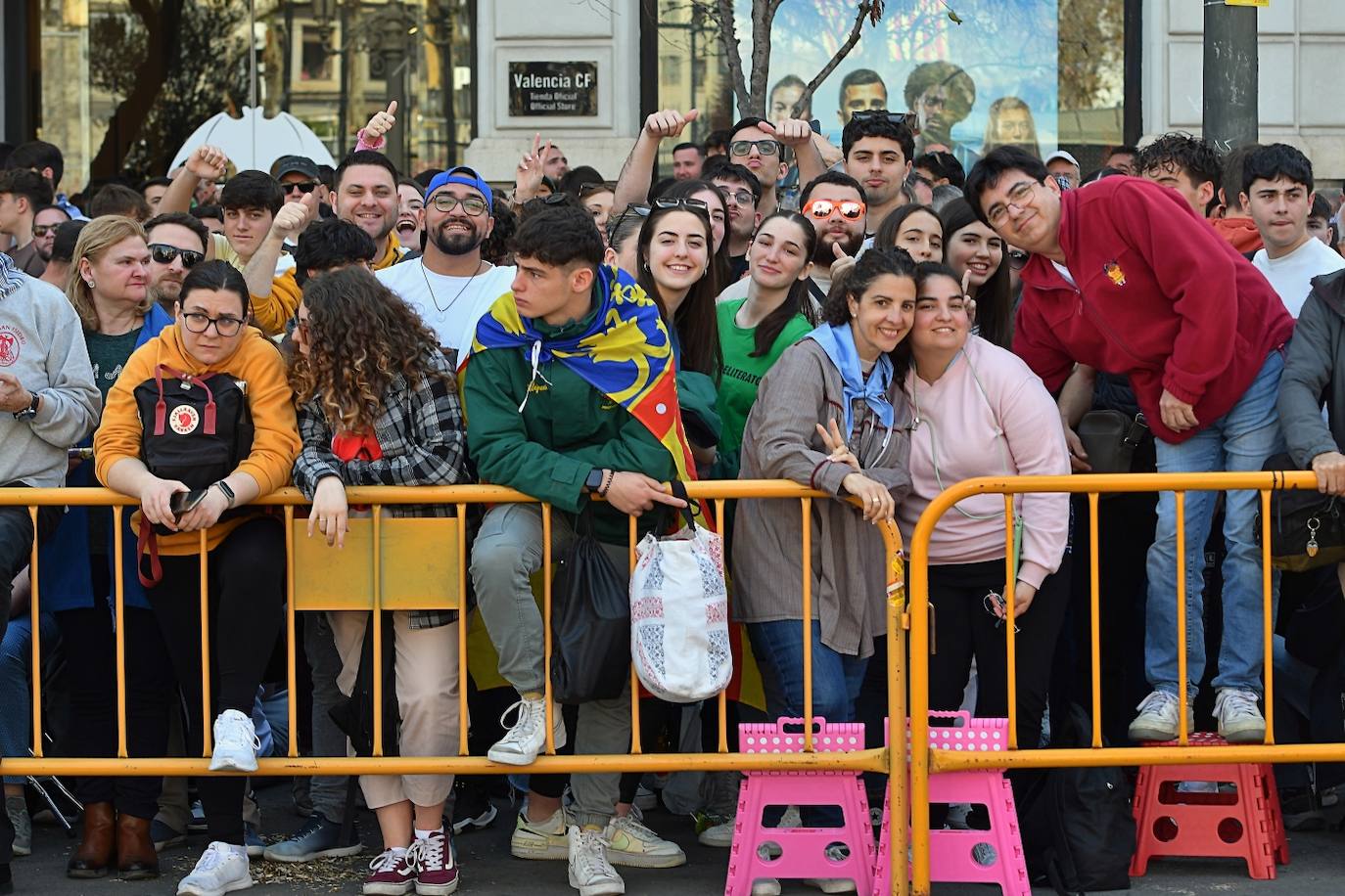 Búscate en la mascletà de este viernes 15 de marzo