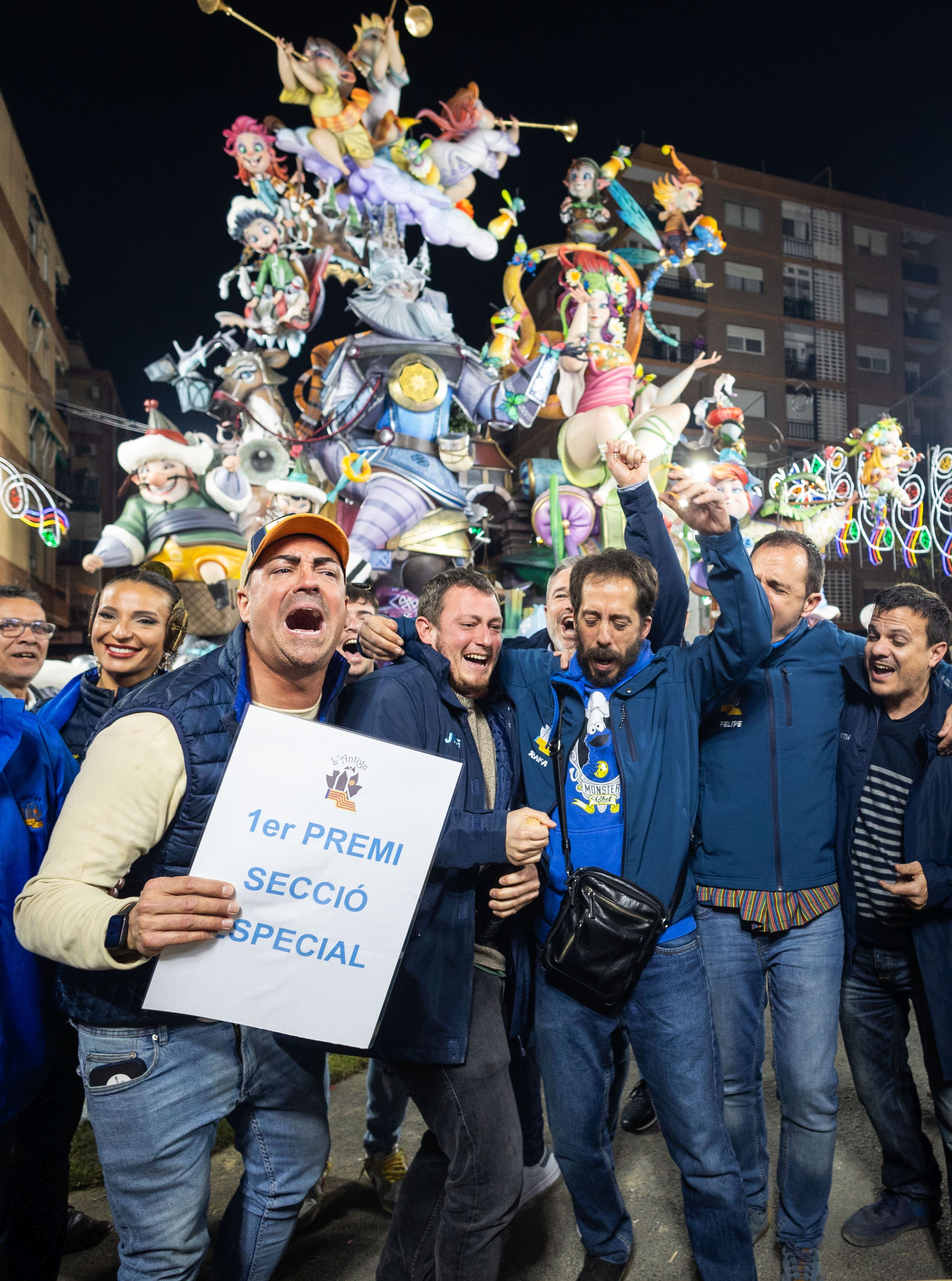 L&#039;Antiga de Campanar celebra su oro en Especial