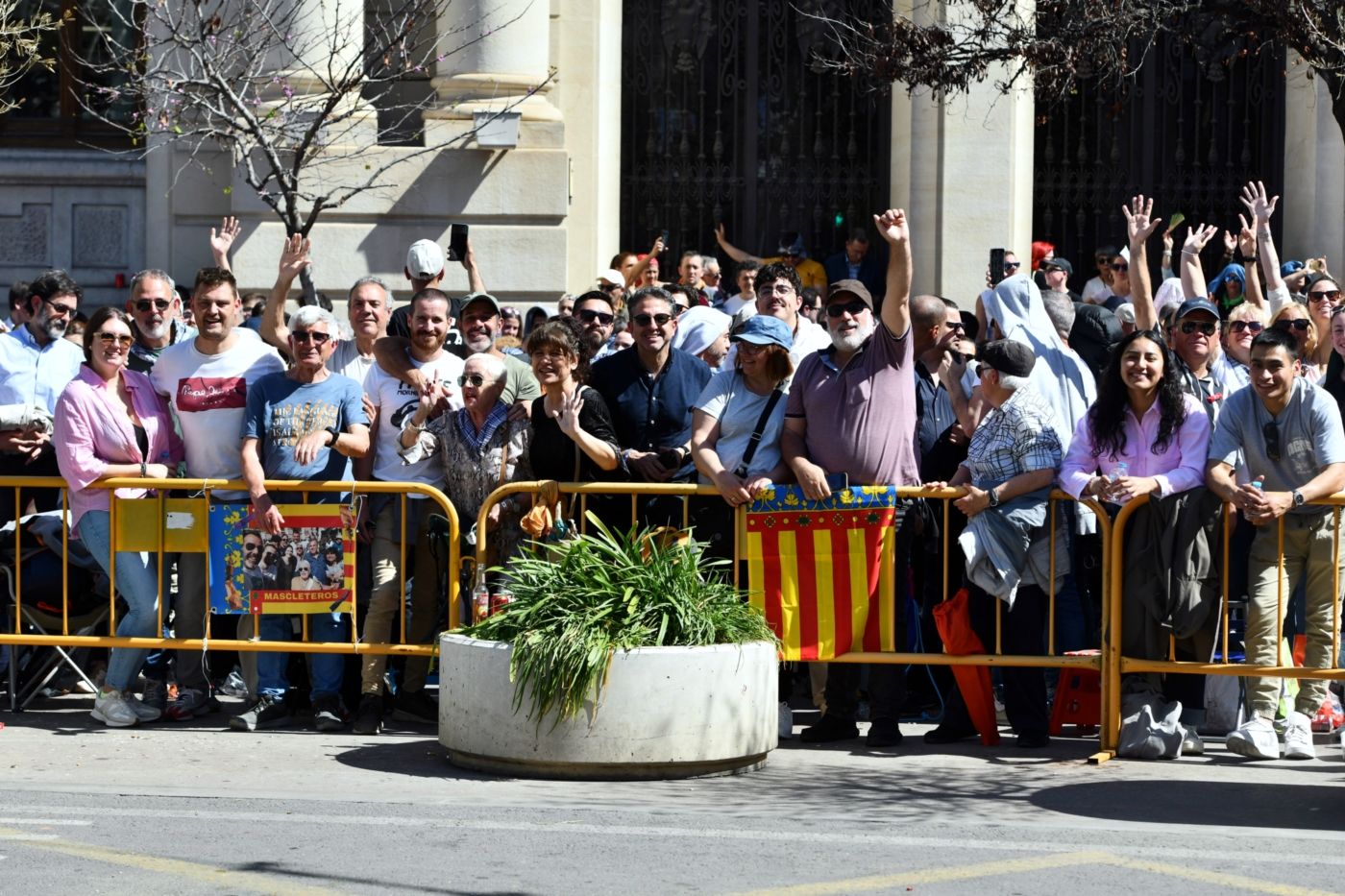 Búscate en la mascletà de hoy, sábado 16 de marzo