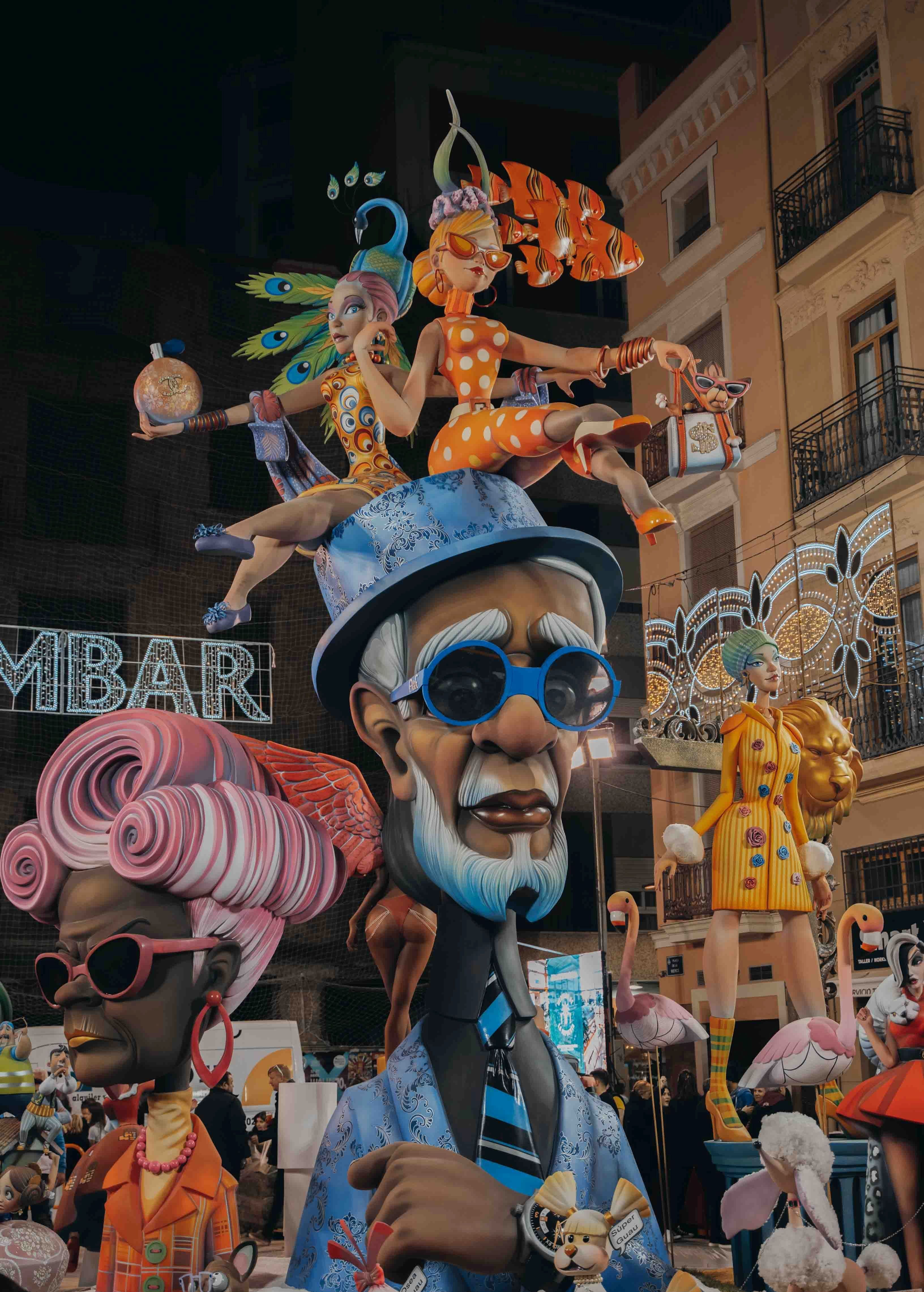 Fotos: así es la falla de Plaza de la Merced en 2024