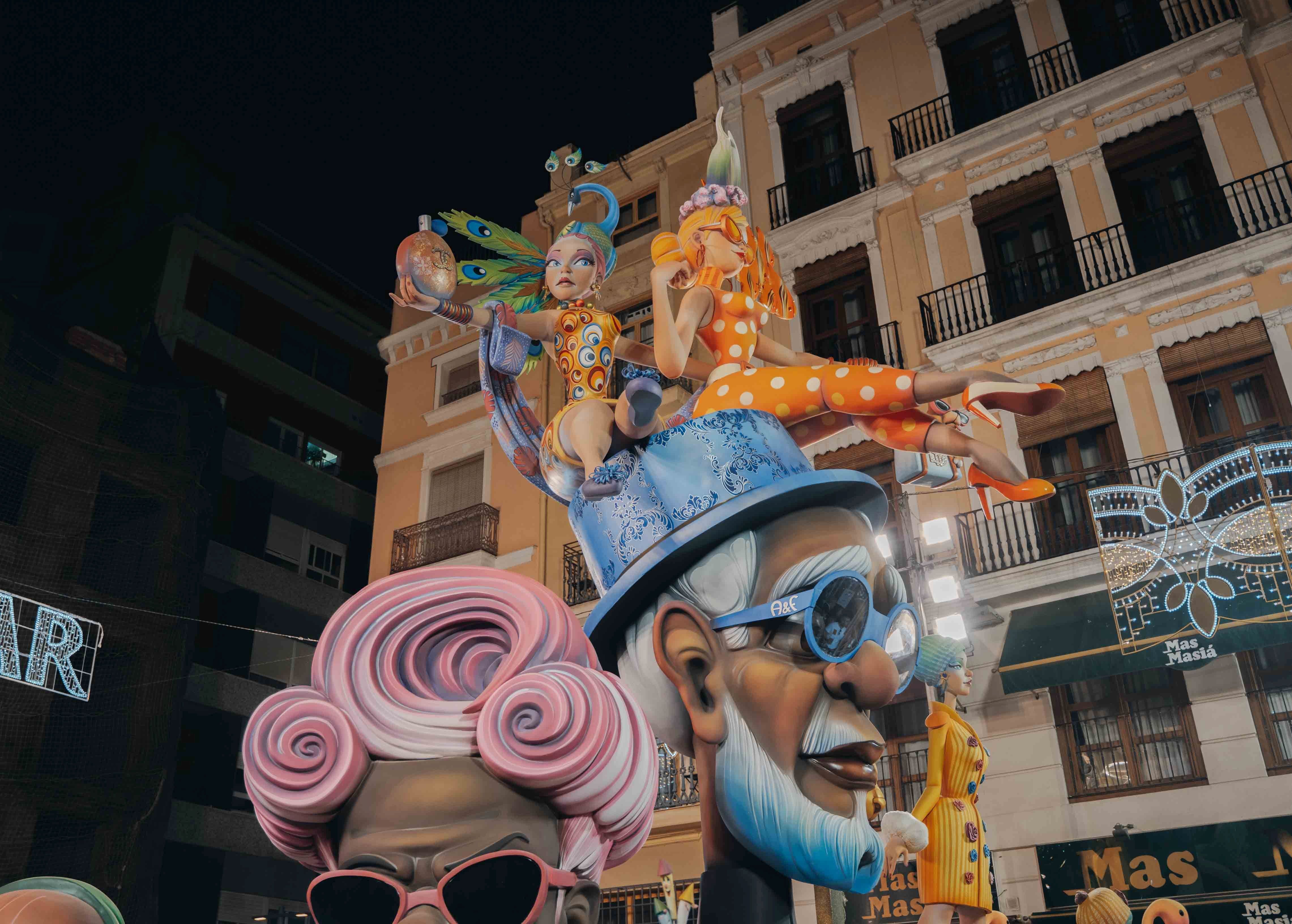 Fotos: así es la falla de Plaza de la Merced en 2024