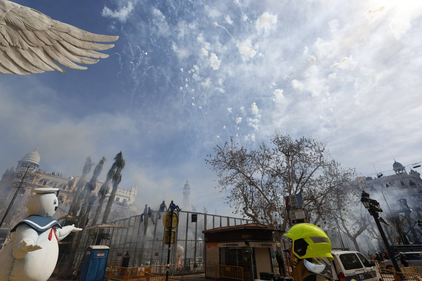 Fotos de la mascletà del 17 de marzo: Pirotecnia Caballer FX